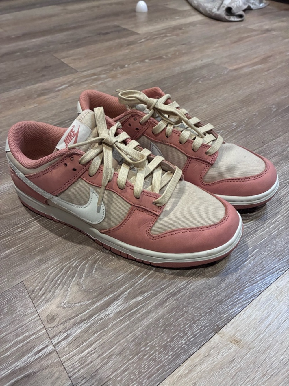 Nike Womens Sneakers in Pink and Cream